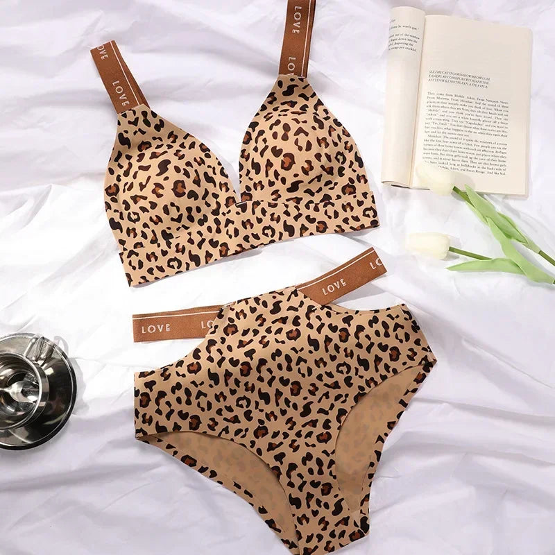 Sinvera Leopard Push-Up Bra & Panty Set – Seamless Comfort, High-Waist Briefs, Soft & Breathable Lingerie (S–XL)