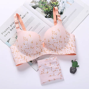 Seamless Wireless Push-Up Bra & Panty Set – 3/4 Cup, Adjustable Straps