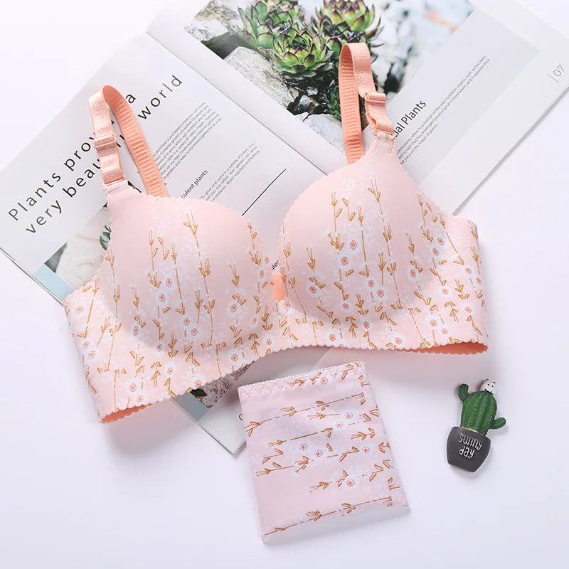 Seamless Wireless Push-Up Bra & Panty Set – 3/4 Cup, Adjustable Straps
