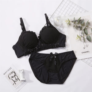 Soft Wireless Push-Up Lingerie Set with Adjustable Straps – Comfortable Everyday Bra & Panty Set