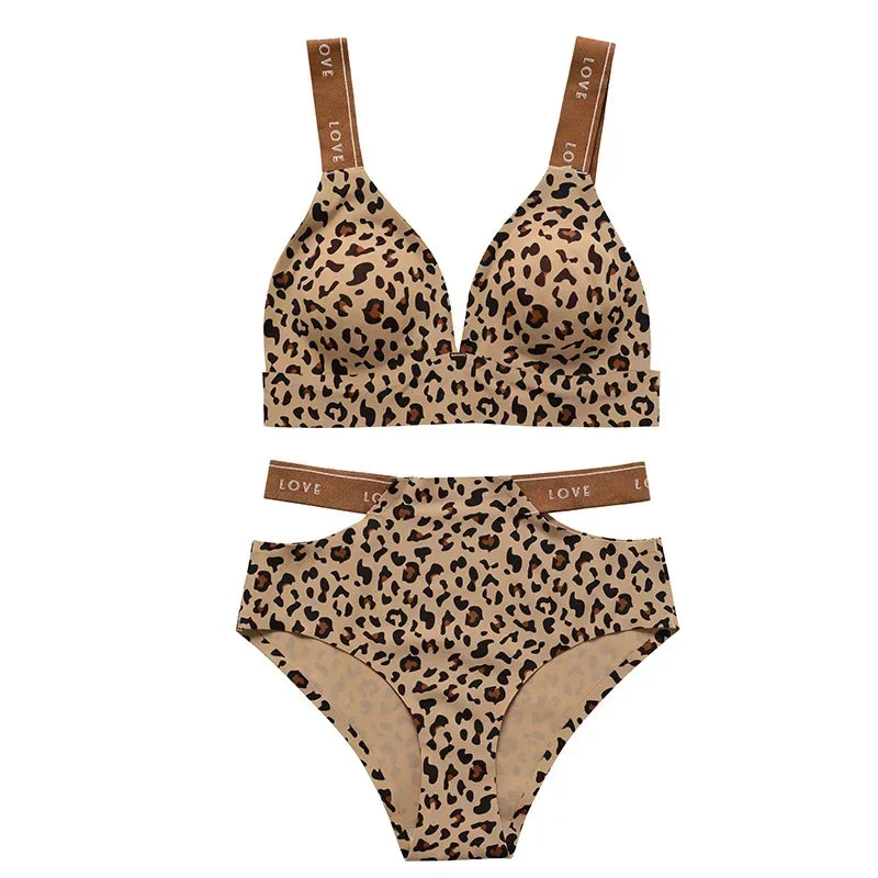 Sinvera Leopard Push-Up Bra & Panty Set – Seamless Comfort, High-Waist Briefs, Soft & Breathable Lingerie (S–XL)