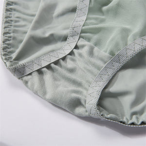 Soft Wireless Push-Up Lingerie Set with Adjustable Straps – Comfortable Everyday Bra & Panty Set